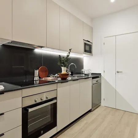 Roses - 1 Bedroom And Balcony In Sant Antoni Apartmán