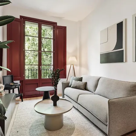 Roses - 1 Bedroom And Balcony In Sant Antoni Barcelona